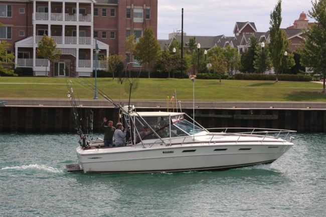 lake michigan charter fishing